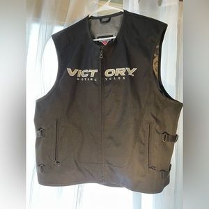 ✨Like New✨ Men’s Victory Motorcycle Vest Size Large